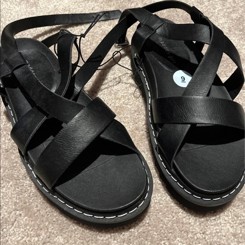 Platform strap sandal
